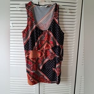 Sz M Rust/ Blk/ White stretch polyester Sleeveless summer top.